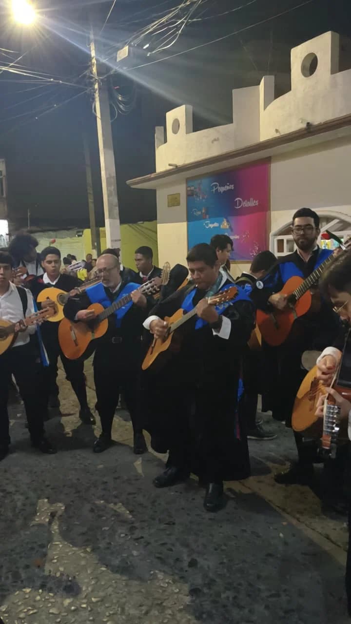 Gallery Item